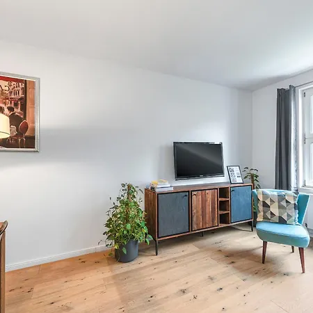 Lofty Torstr Apartments, 4 Unique Units From 1-3 Bedrooms In Mitte, Ideal For Families & Groups, From 2 Up To 8 Guests * Berlín