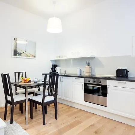 Downtown Torstr, 4 Unique Units From 1-3 Bedrooms * Berlin