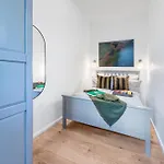 Lofty Torstr Apartments, 4 Unique Units From 1-3 Bedrooms In Mitte, Ideal For Families & Groups, From 2 Up To 8 Guests דירה ברלין