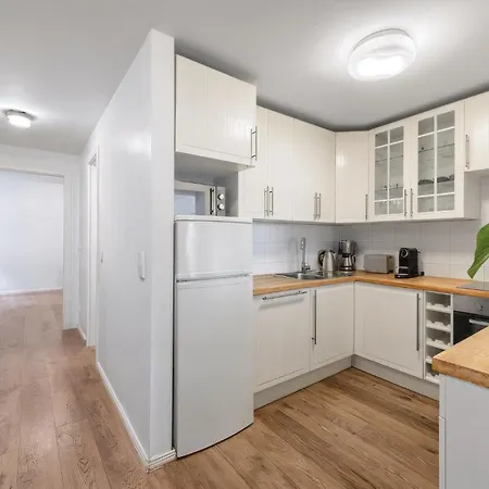 아파트 Lofty Torstr Apartments, 4 Unique Units From 1-3 Bedrooms In Mitte, Ideal For Families & Groups, From 2 Up To 8 Guests