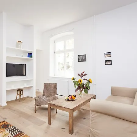 Lofty Torstr Apartments, 4 Unique Units From 1-3 Bedrooms In Mitte, Ideal For Families & Groups, From 2 Up To 8 Guests Lägenhet *