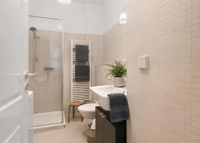 Lofty Torstr Apartments, 4 Unique Units From 1-3 Bedrooms In Mitte, Ideal For Families & Groups, From 2 Up To 8 Guests 아파트 베를린