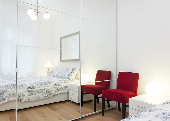 Lofty Torstr Apartments, 4 Unique Units From 1-3 Bedrooms In Mitte, Ideal For Families & Groups, From 2 Up To 8 Guests 아파트