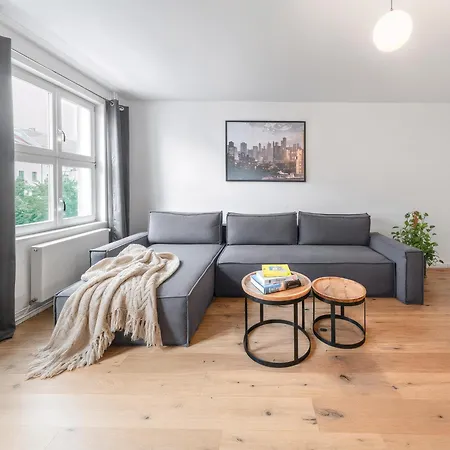 Lofty Torstr Apartments, 4 Unique Units From 1-3 Bedrooms In Mitte, Ideal For Families & Groups, From 2 Up To 8 Guests * Berlin
