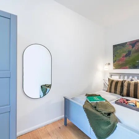 Lofty Torstr Apartments, 4 Unique Units From 1-3 Bedrooms In Mitte, Ideal For Families & Groups, From 2 Up To 8 Guests Apartment
