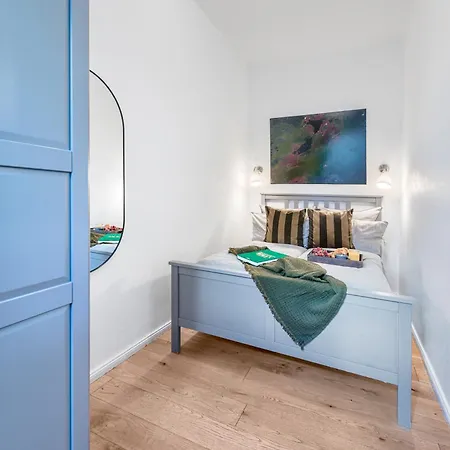 Lofty Torstr Apartments, 4 Unique Units From 1-3 Bedrooms In Mitte, Ideal For Families & Groups, From 2 Up To 8 Guests Apartment Berlin