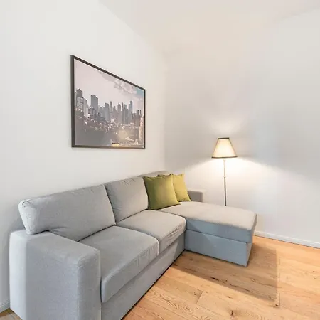 Apartment Lofty Torstr Apartments, 4 Unique Units From 1-3 Bedrooms In Mitte, Ideal For Families & Groups, From 2 Up To 8 Guests Berlin