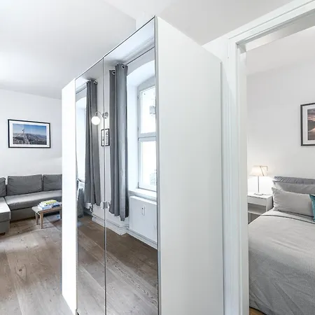 Lofty Torstr Apartments, 4 Unique Units From 1-3 Bedrooms In Mitte, Ideal For Families & Groups, From 2 Up To 8 Guests
